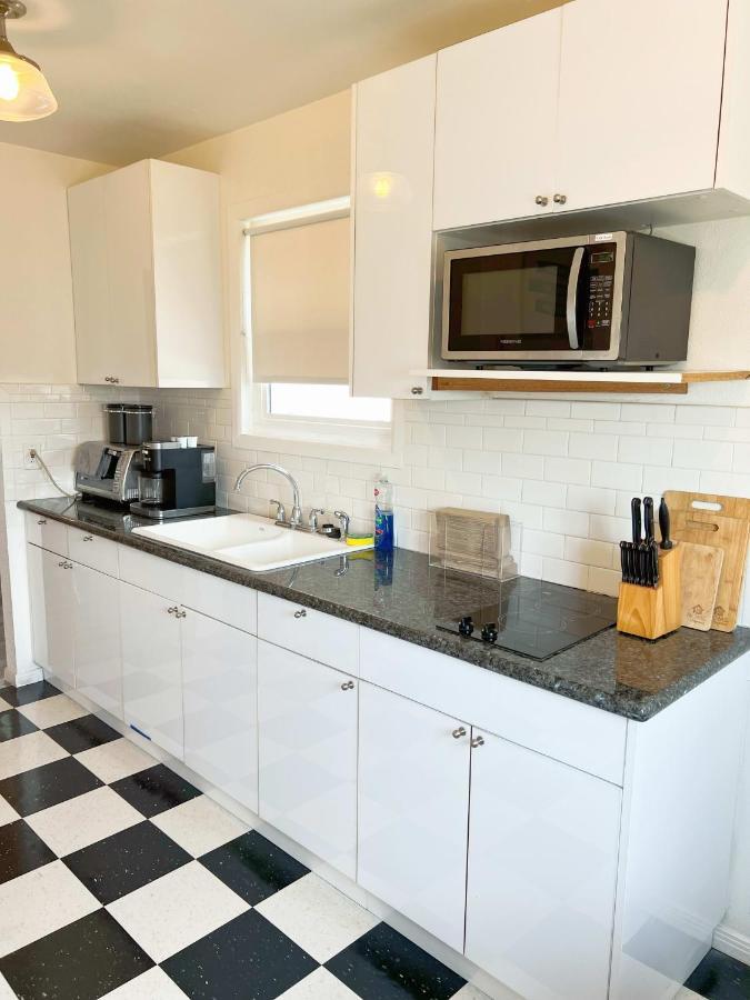 Newly Remodeled 1 Bed, 1 Bath Home Near Lax, Forum イングルウッド エクステリア 写真